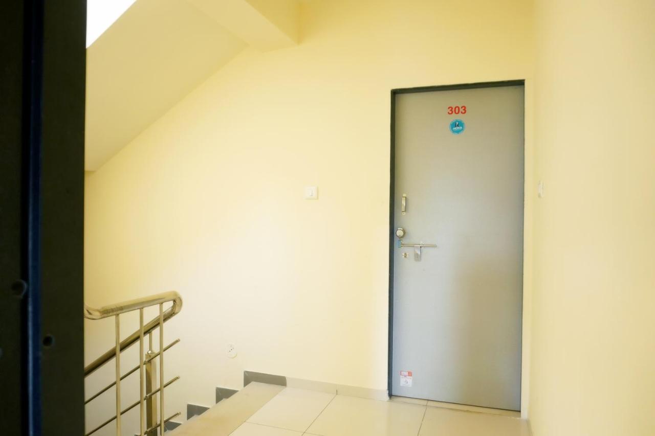 Hotel Nova Sk Rajkot Extérieur photo